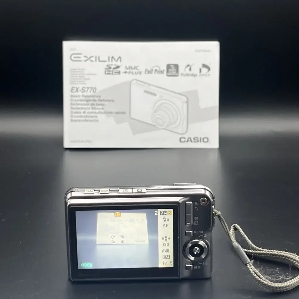 Casio Exilim EX-S770 7.2MP Silver Digital Camera Box Manual Charger New Battery